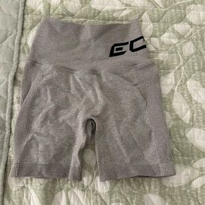 Echt arise scrunch shorts in gray, Xsmall